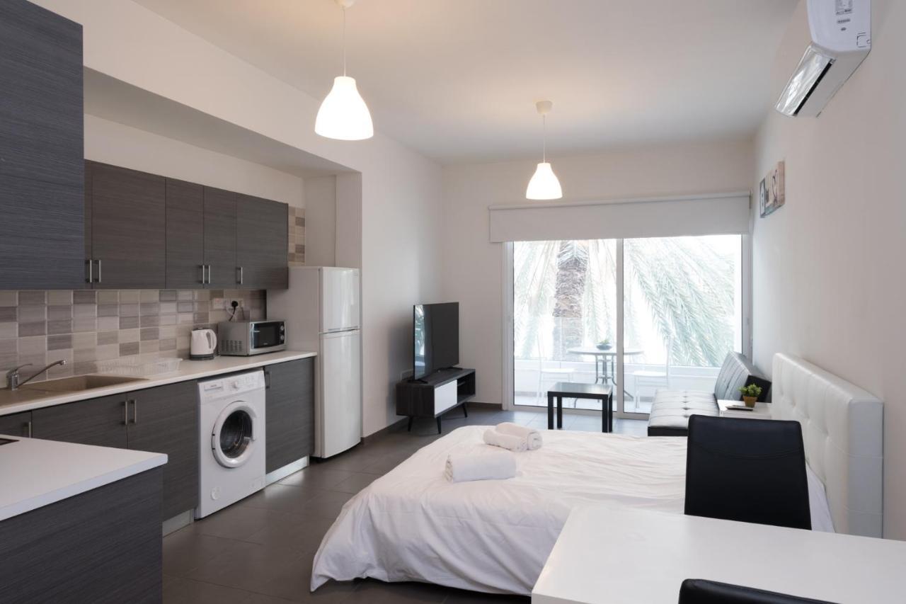 Spacious Studio Downtown 라르나카 외부 사진