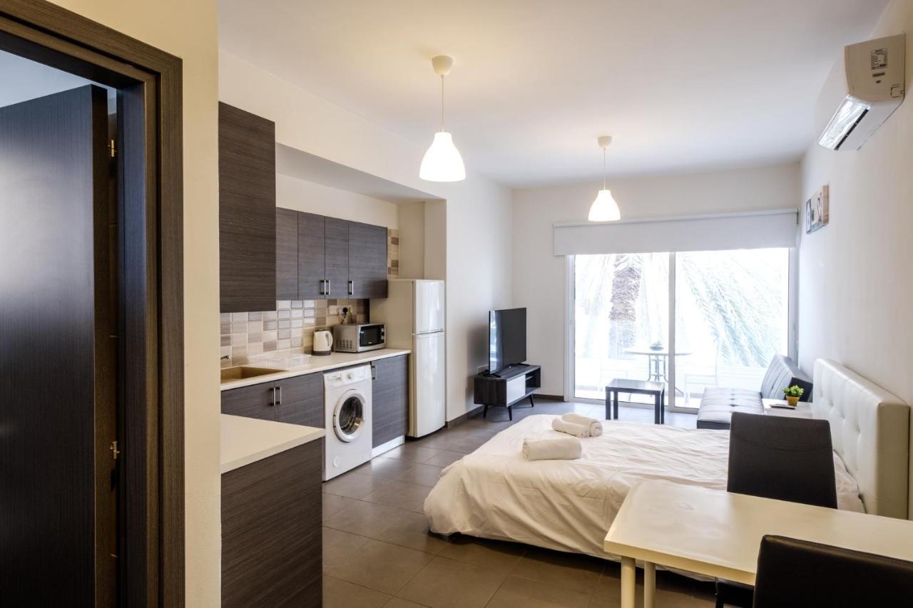 Spacious Studio Downtown 라르나카 외부 사진